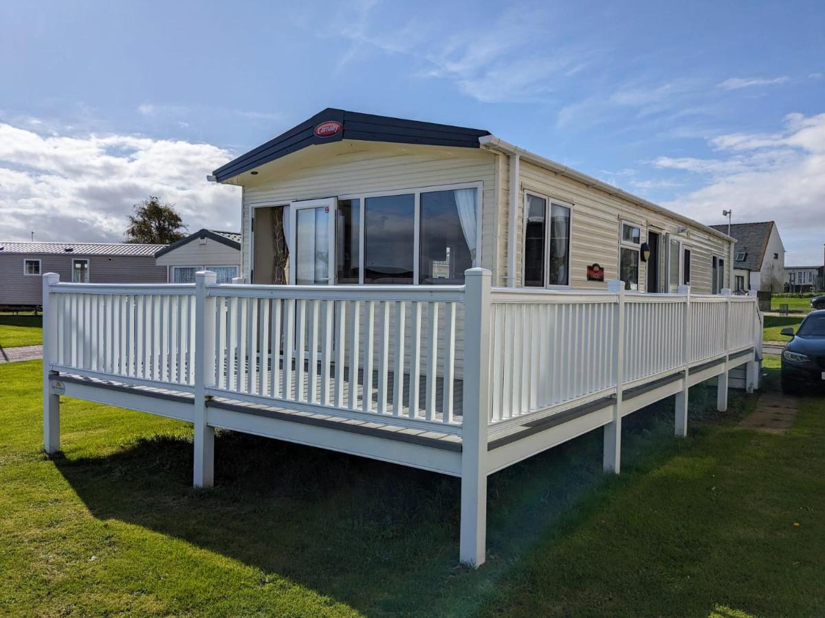 Beautiful Pet Friendly Southerness Caravan With Sea View & Decking Area Mainsriddle Eksteriør bilde